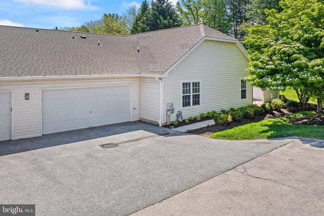 147 VILLAGE WAY, Phoenixville, PA 19460