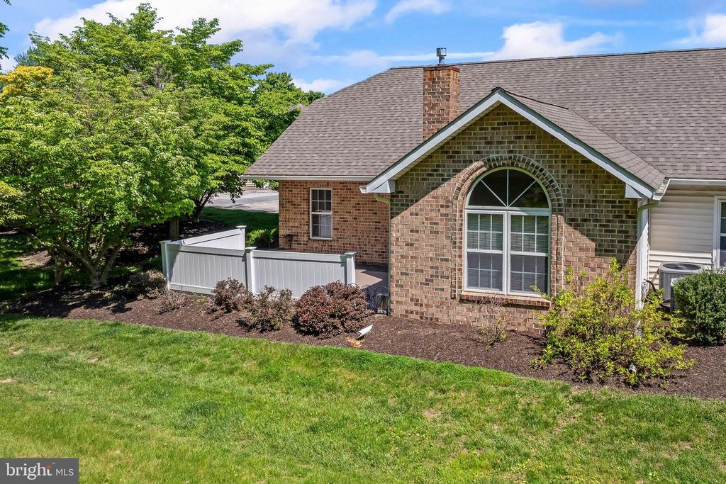 147 VILLAGE WAY, Phoenixville, PA 19460
