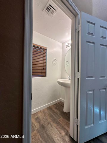 2477 N 73RD Drive, Phoenix, AZ 85035