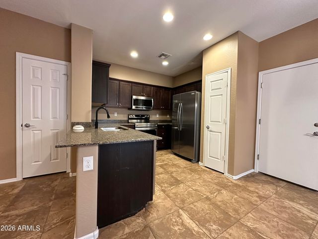 2477 N 73RD Drive, Phoenix, AZ 85035