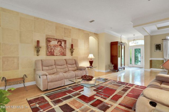 573 GOLDEN LINKS Drive, Orange Park, FL 32073