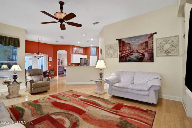 573 GOLDEN LINKS Drive, Orange Park, FL 32073