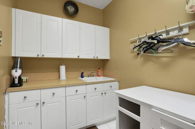573 GOLDEN LINKS Drive, Orange Park, FL 32073