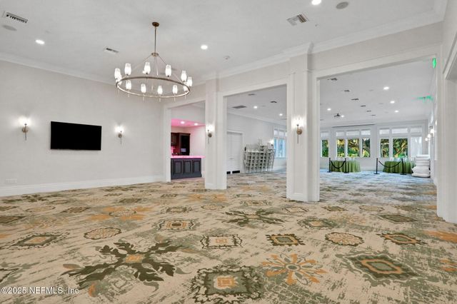 573 GOLDEN LINKS Drive, Orange Park, FL 32073