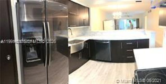 1540 NE 191st St 125, Miami, FL 33179