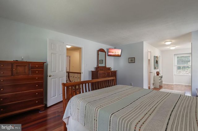 12705 RUXTON RD, Silver Spring, MD 20904