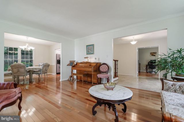 12705 RUXTON RD, Silver Spring, MD 20904