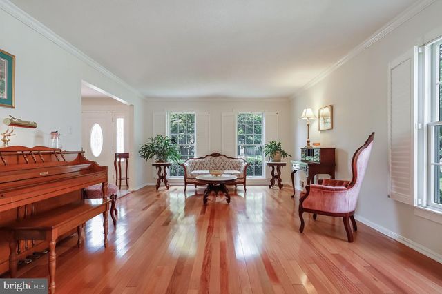 12705 RUXTON RD, Silver Spring, MD 20904