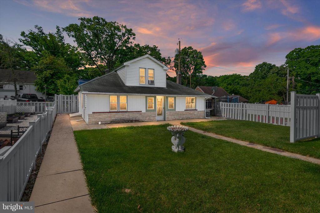 207 W 11TH AVE, Brooklyn, MD 21225