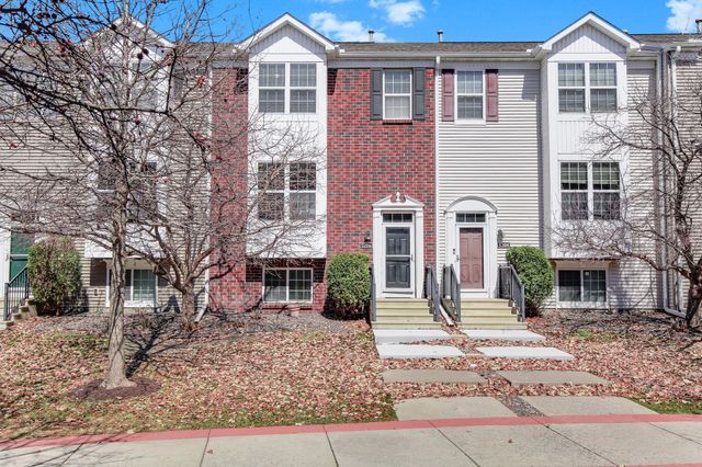 5206 Scott Trail, Robbinsdale, MN 55422