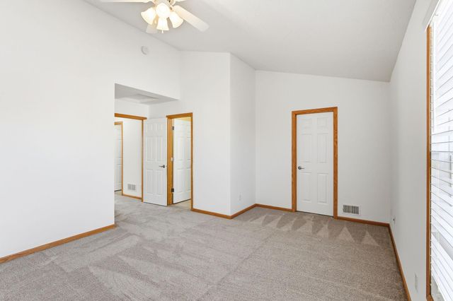 5206 Scott Trail, Robbinsdale, MN 55422