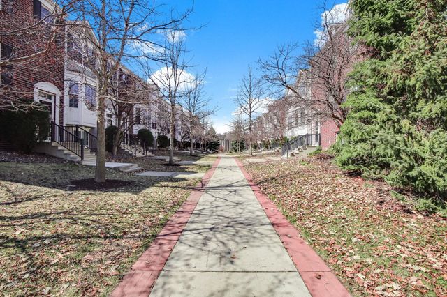 5206 Scott Trail, Robbinsdale, MN 55422