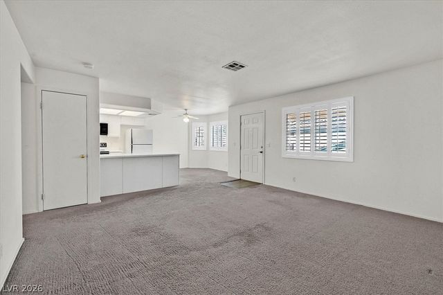 8410 Eldora Avenue 2043, Las Vegas, NV 89117