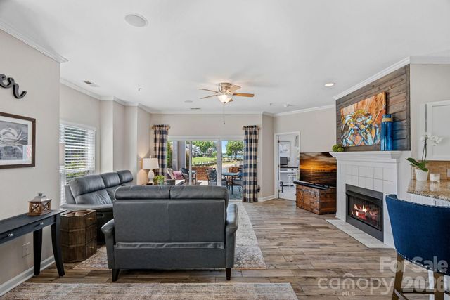 18609 Harborside Drive, Cornelius, NC 28031