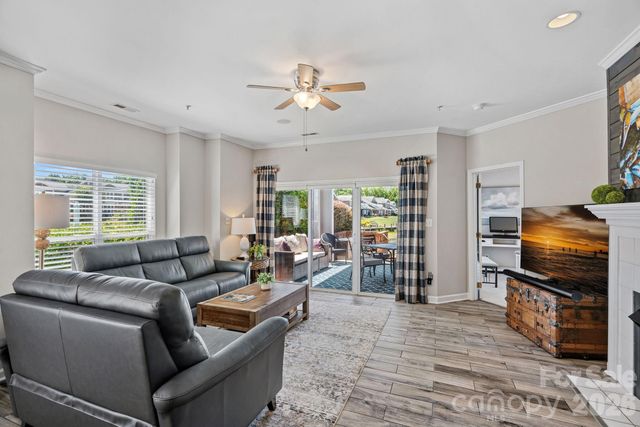 18609 Harborside Drive, Cornelius, NC 28031