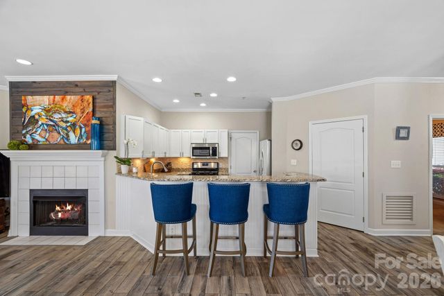 18609 Harborside Drive, Cornelius, NC 28031