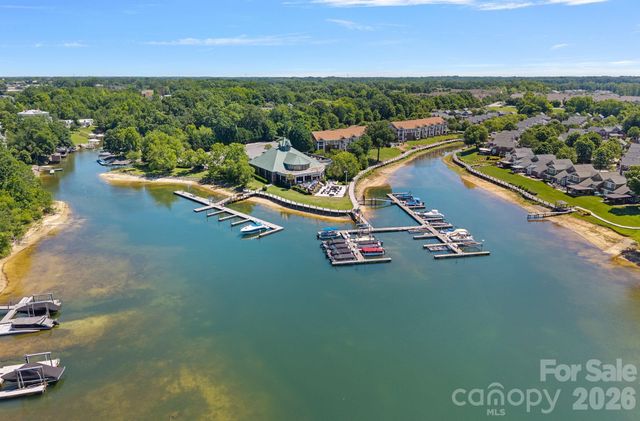 18609 Harborside Drive, Cornelius, NC 28031