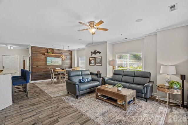 18609 Harborside Drive, Cornelius, NC 28031