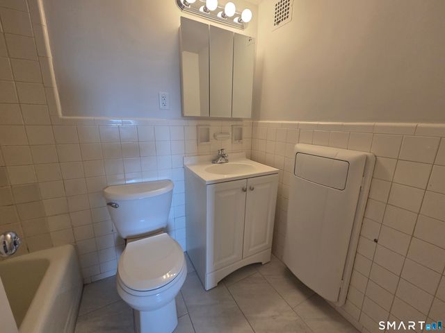 444 Bedford Street 6J, Stamford, CT 06901