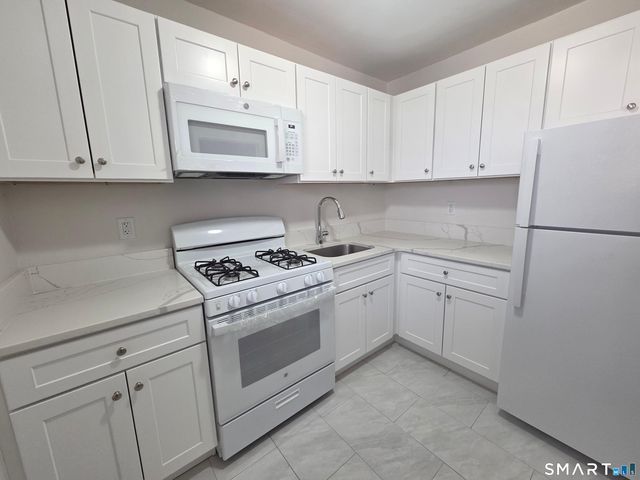 444 Bedford Street 6J, Stamford, CT 06901