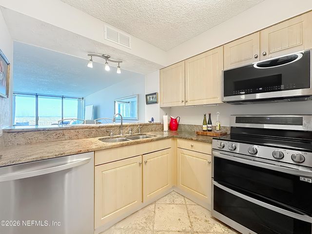 1301 1ST Street S 103, Jacksonville Beach, FL 32250