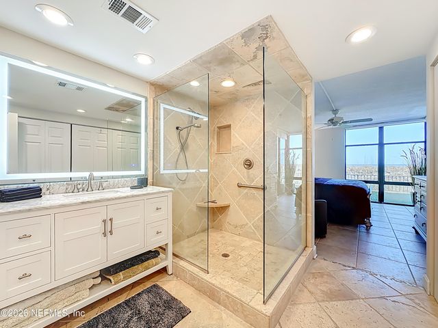 1301 1ST Street S 103, Jacksonville Beach, FL 32250