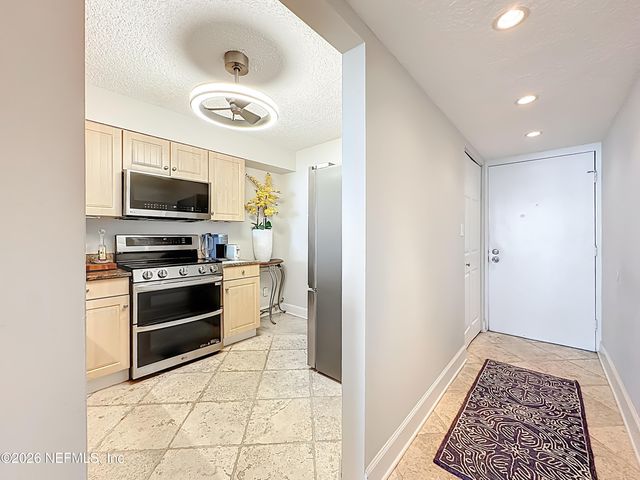 1301 1ST Street S 103, Jacksonville Beach, FL 32250