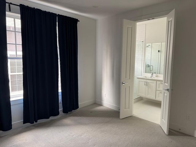 645 N Tyler Street 104, Dallas, TX 75208