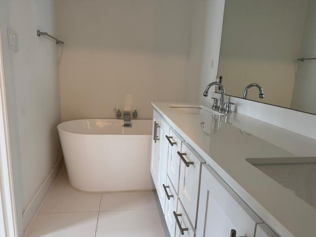 645 N Tyler Street 104, Dallas, TX 75208