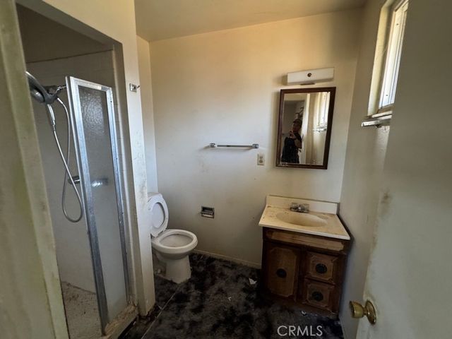 510 W Hacienda, Corona, CA 92882