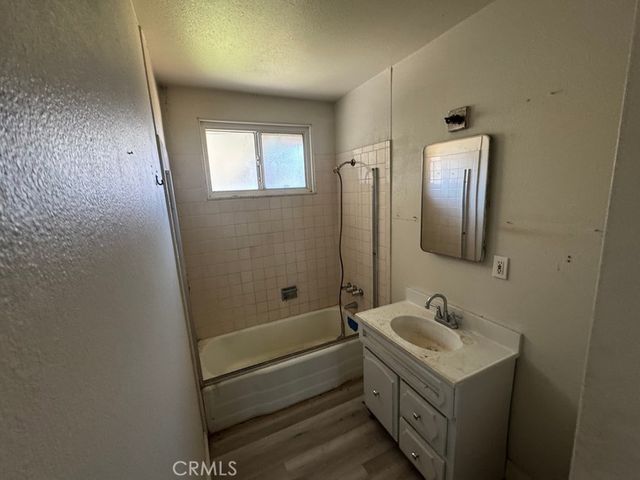 510 W Hacienda, Corona, CA 92882