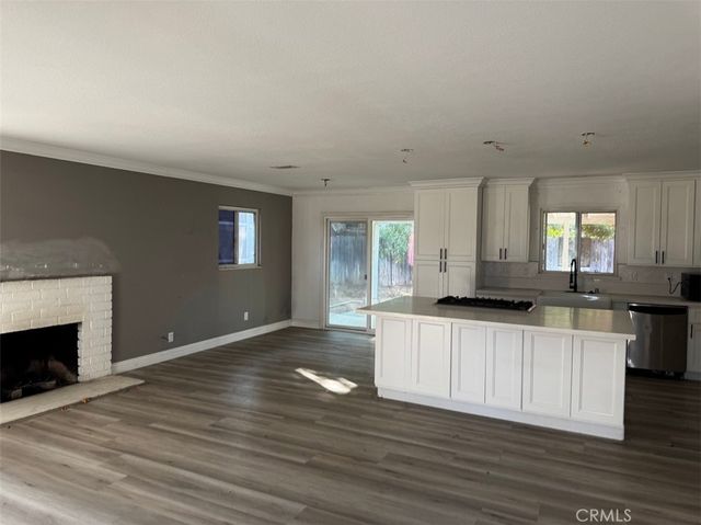 510 W Hacienda, Corona, CA 92882