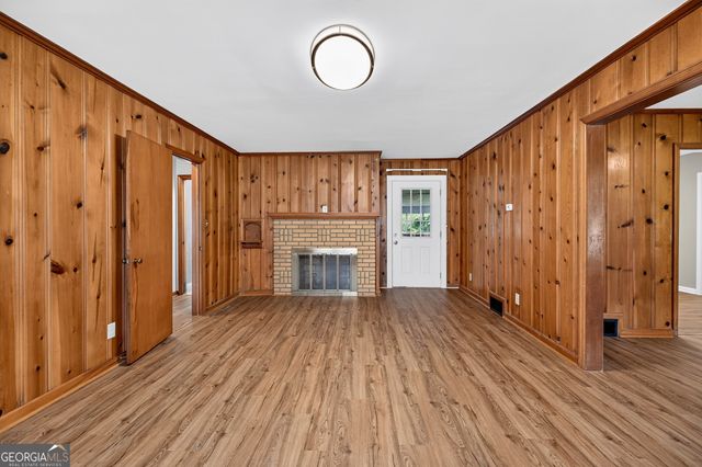 190 Forrest Avenue, Fayetteville, GA 30214