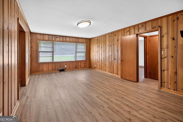 190 Forrest Avenue, Fayetteville, GA 30214