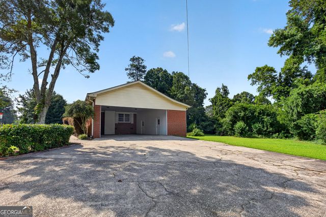 190 Forrest Avenue, Fayetteville, GA 30214