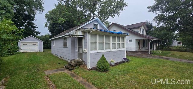 1065 Boston Avenue, Waterford, MI 48328