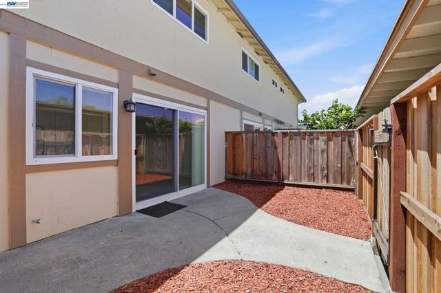 4193 Redstone Terrace, Fremont, CA 94555