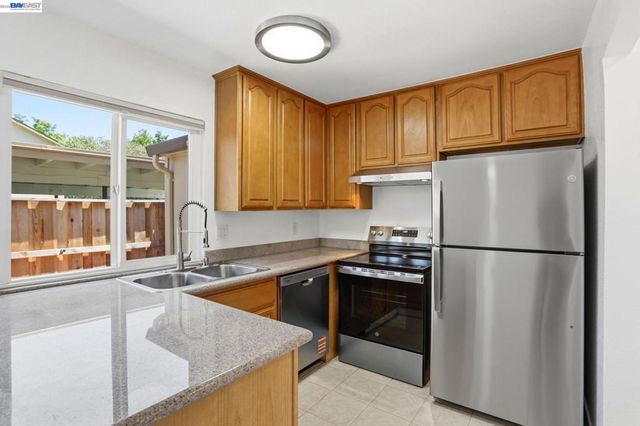 4193 Redstone Terrace, Fremont, CA 94555