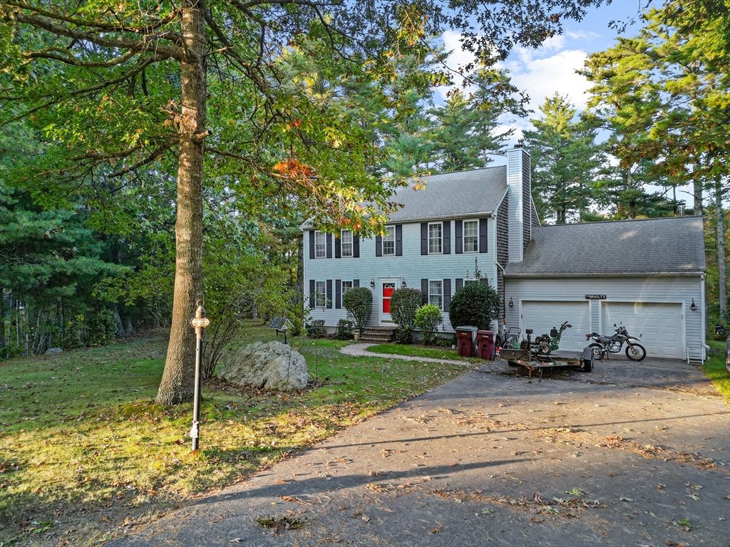 77 Millstone Ln, Middleboro, MA 02346