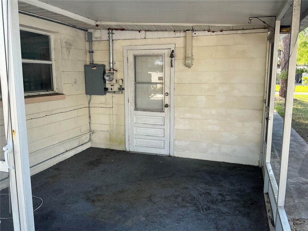 Image 15 of property listing at 10791 105TH STREET, Largo, FL 33773