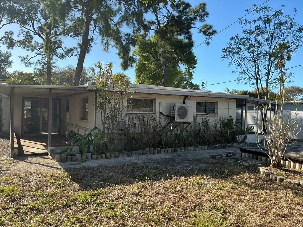 Image 16 of property listing at 10791 105TH STREET, Largo, FL 33773