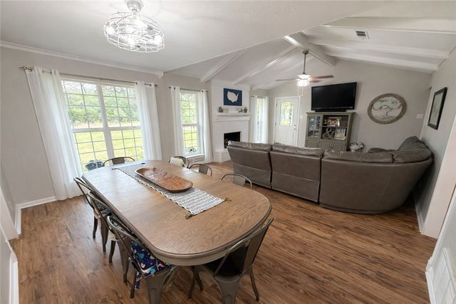 182 Blossom, Hilltop Lakes, TX 77871