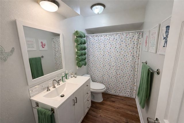 182 Blossom, Hilltop Lakes, TX 77871