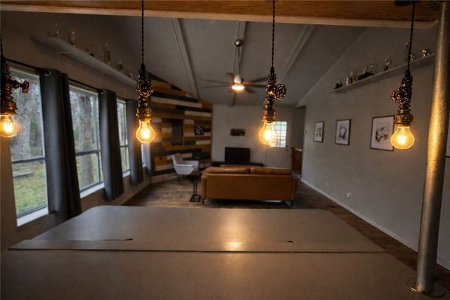 182 Blossom, Hilltop Lakes, TX 77871