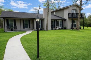 182 Blossom, Hilltop Lakes, TX 77871