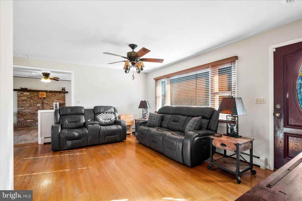 Image 13 of property listing at 12734 WOODSBORO PIKE, Keymar, MD 21757