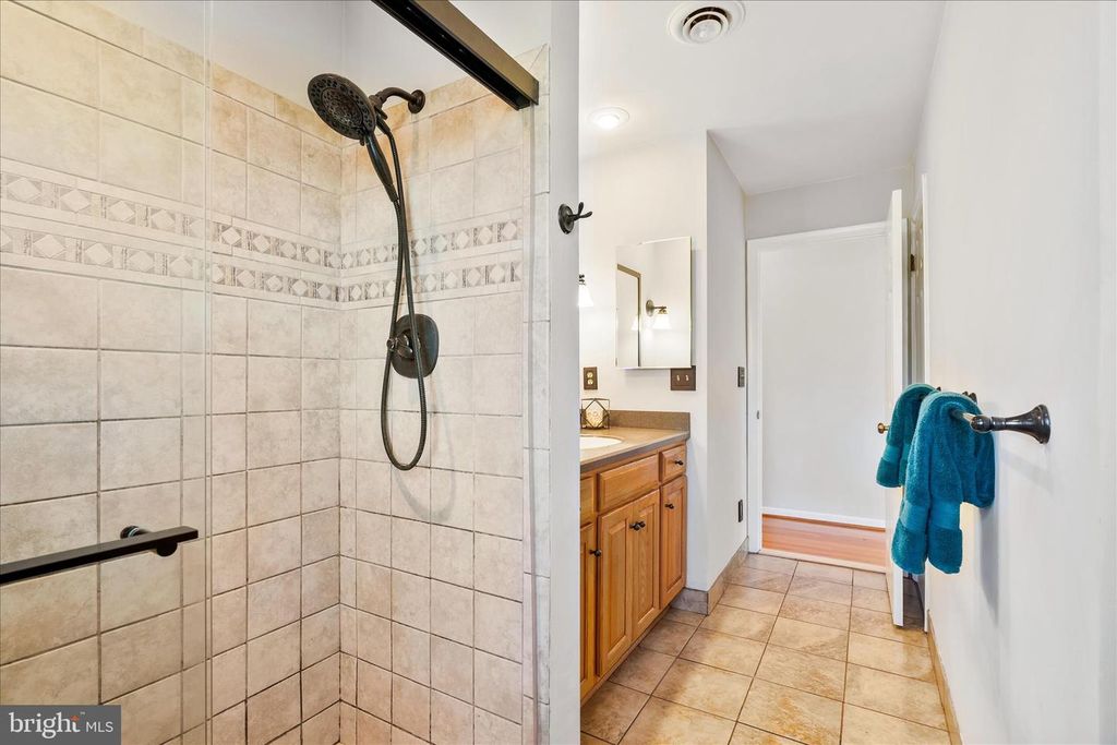 Image 20 of property listing at 12734 WOODSBORO PIKE, Keymar, MD 21757