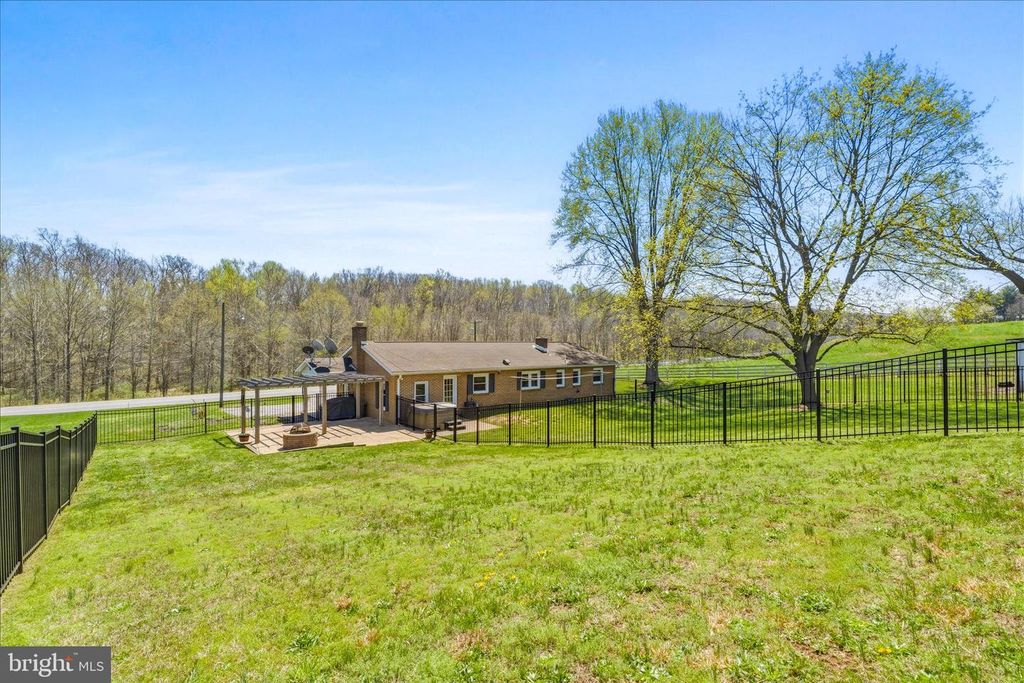 Image 33 of property listing at 12734 WOODSBORO PIKE, Keymar, MD 21757