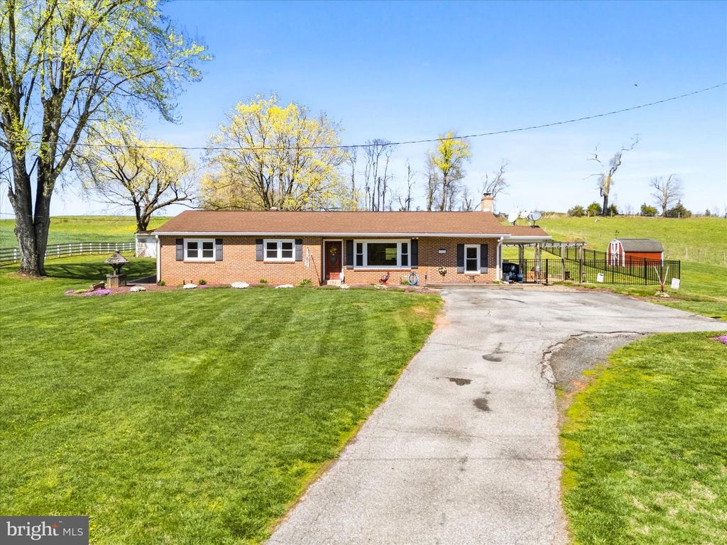 Image 45 of property listing at 12734 WOODSBORO PIKE, Keymar, MD 21757