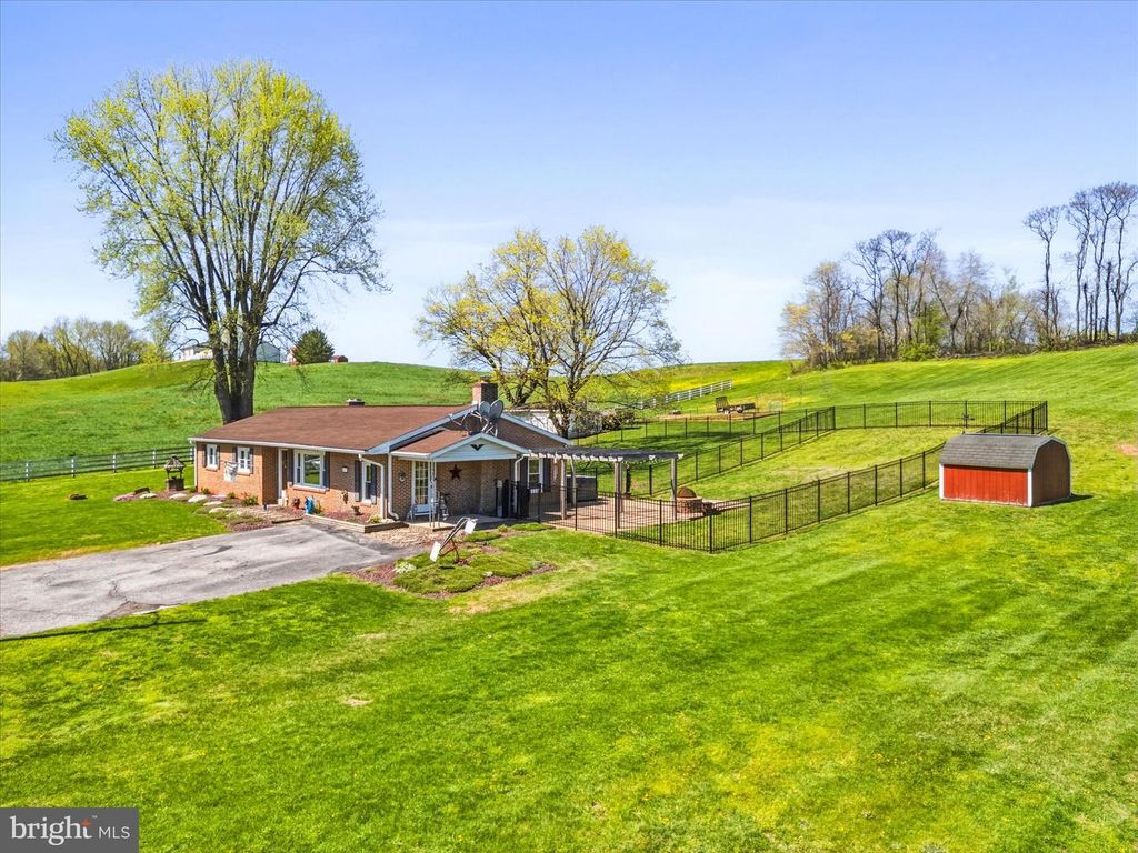 Image 46 of property listing at 12734 WOODSBORO PIKE, Keymar, MD 21757